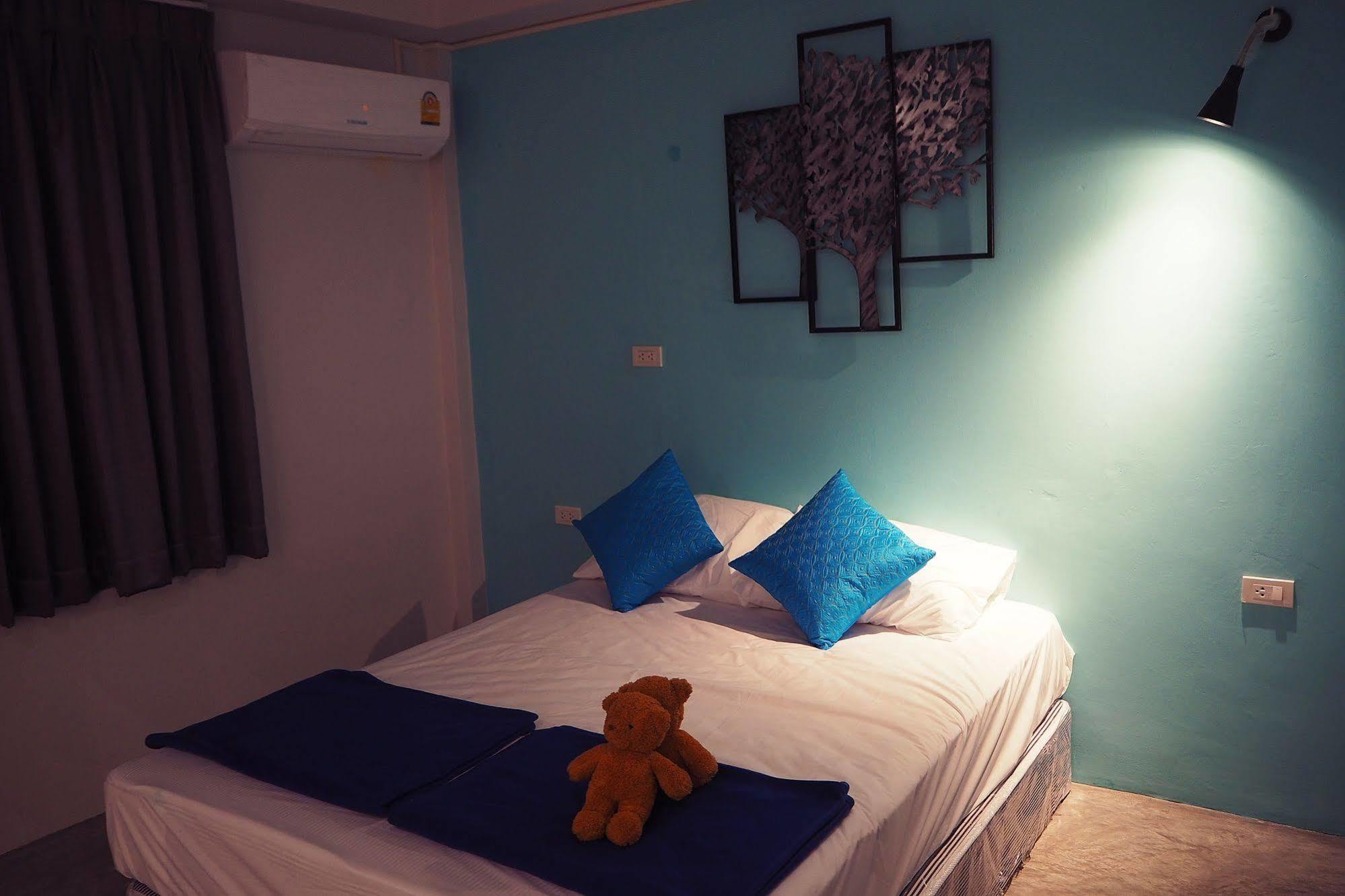 Hip Hostel - Sha Plus Patong Exteriér fotografie