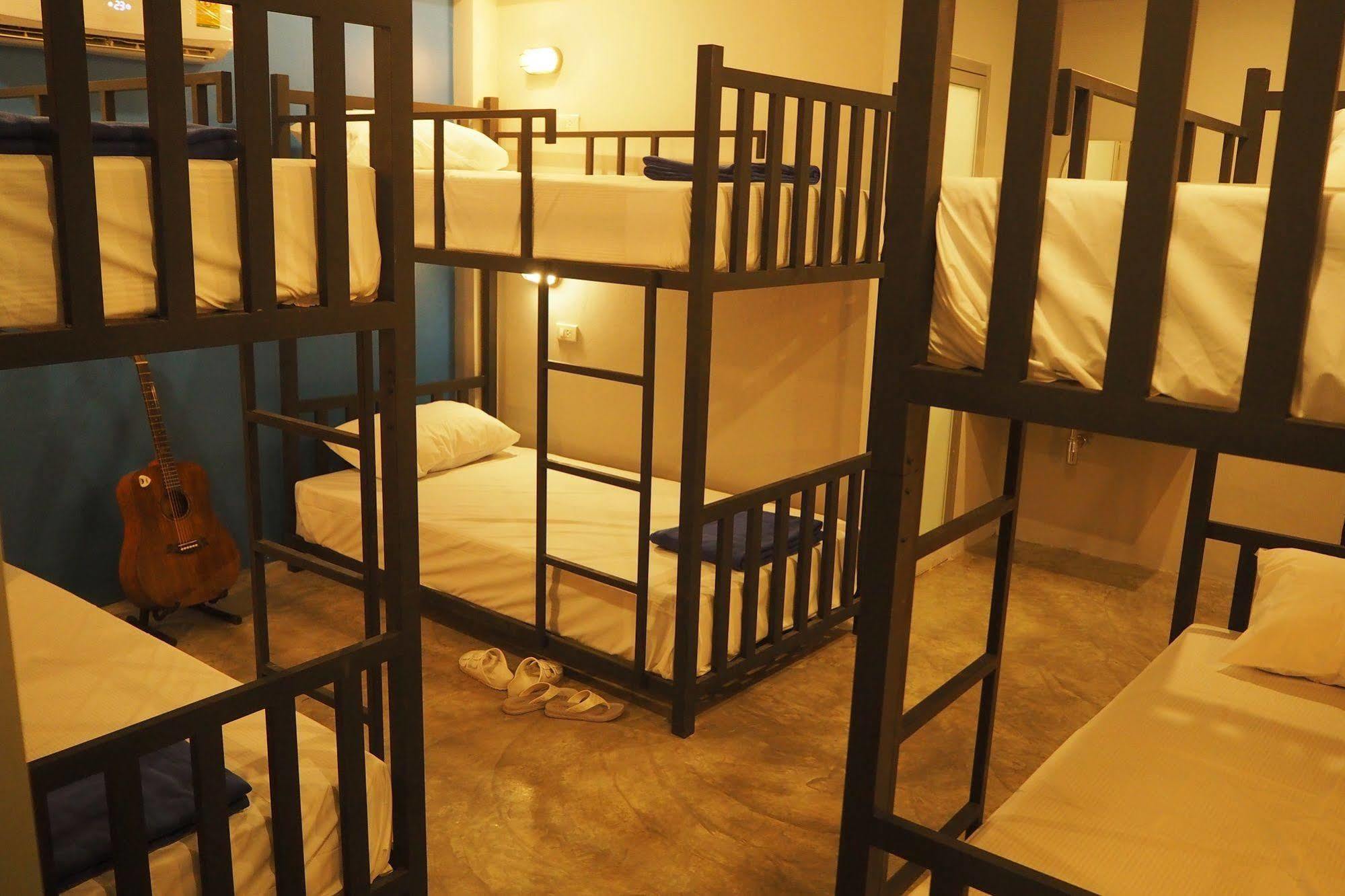 Hip Hostel - Sha Plus Patong Exteriér fotografie